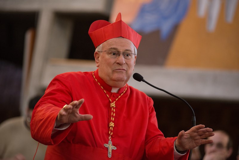 Città della Pieve accoglie il cardinale Gualtiero Bassetti. Solenne concelebrazione eucaristica nella concattedrale e l’omaggio dei tre Terzieri della città