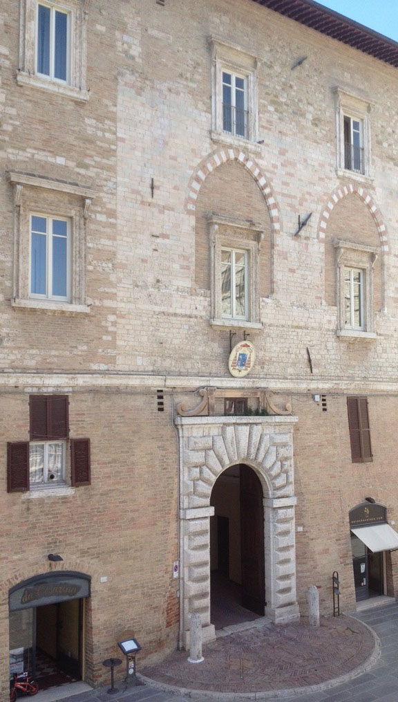 Perugia: Nota della Curia arcivescovile sulle competizioni elettorali