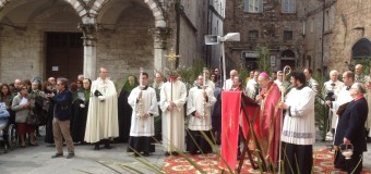 Perugia: celebrata la solennità della Domenica delle Palme. A presiedere la liturgia l’arcivescovo emerito mons. Giuseppe Chiaretti