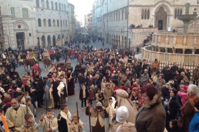 Perugia: celebrata l’Epifania del Signore e la Giornata dell’Infanzia missionaria con la Sacra rappresentazione dell’arrivo dei Re Magi in cattedrale. Il cardinale Gualtiero Bassetti: «impariamo il Natale dai nostri bambini»