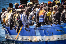Perugia: un incontro interreligioso in commemorazione delle migliaia di vittime dei naufragi nel Mediterraneo promosso il 25 aprile da Arci, Chiesa Cattolica e Comunità Islamica