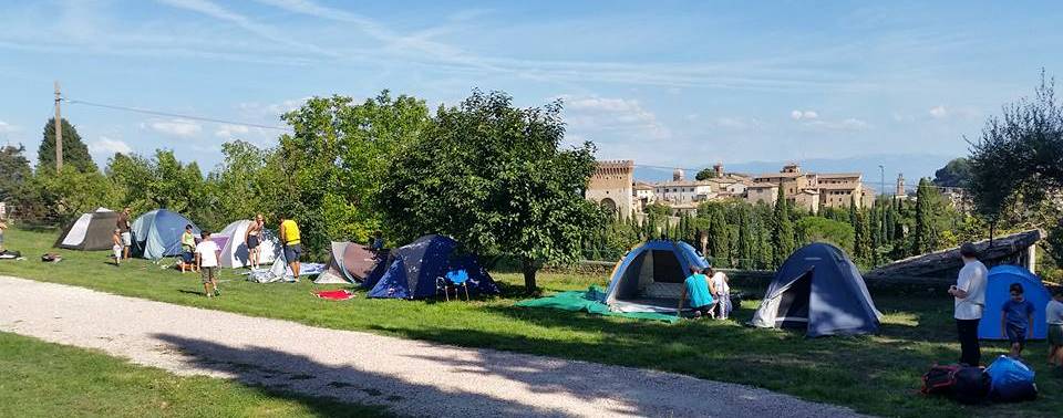 Perugia: Si è svolta con entusiasmo e partecipazione la 3a edizione Con papà sotto le stelle dellOratorio parrocchiale LAstrolabio nella suggestiva cornice del Convento francescano di Monteripido