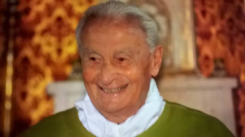 Perugia: E tornato alla Casa del Padre mons. Aldo Federici per più di mezzo secolo parroco di Mercatello e per undici anni presidente dellIdsc