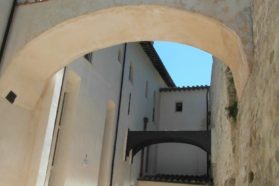 Perugia: L’inaugurazione dell’ex Convento dei Servi di Maria in via Pinturicchio,  un’opera di recupero urbanistico compresa nel “Contratto di Quartiere II”,  il cui progetto è stato presentato alla Mostra Internazionale di Architettura di Venezia 2006