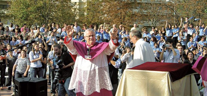 Alla sorgente della fede. Il cardinale arcivescovo Gualtiero Bassetti commenta le parole del Presidente Sergio Mattarella e ricorda don Giulio Facibeni: un gigante della carità. Sulla rubrica Dialoghi de Il Settimanale de «L’Osservatore Romano»