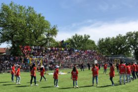 Perugia: Aperta la 13a edizione della “StarCup” con la presenza delle tre Torce dei Giochi Olimpici disputati in Italia negli anni 1956 (Cortina), 1960 (Roma) e 2006 (Torino) concesse dal CONI Nazionale. Il cardinale Gualtiero Bassetti: «Cari ragazzi siate dei veri atleti anche nello spirito e nell’amicizia»