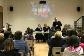 Perugia: All’Oratorio ‘L’Astrolabio’ l’incontro-testimonianza sul cyberbullismo.  Paolo Picchio,  il padre della prima vittima di cyberbullismo, ai giovani: “tornate a vivere nel mondo reale e a volervi bene”.  L’invito di Ivano Zoppi, presidente di Pepita Onlus, agli adulti: “Riprendete il vostro ruolo educativo”