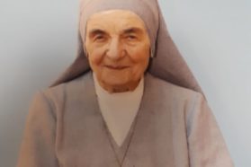 Perugia: E’ tornata alla Casa del Padre suor Erminia Minciarelli, della Congregazione di Gesù Redentore, per 36 anni al servizio delle detenute della Casa circondariale perugina. Il prossimo 24 novembre avrebbe compiuto 108 anni. Il ricordo della madre superiora suor Leontina Di Maio