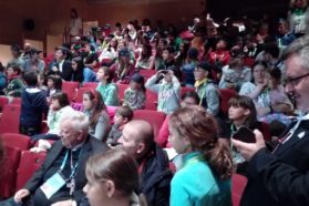 Dal IX Incontro Mondiale delle Famiglie: La delegazione perugino-pievese alla “festa degli italiani” nella parrocchia di St. Joseph di Dublino. Il cardinale Bassetti ha esortato le famiglie  a «essere riconoscenti al Signore per i suoi doni e a testimoniare con l’amore la sua bontà»