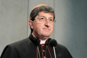 Perugia: L’incontro inaugurale del terzo ciclo di approfondimento della Parola di Dio, dedicato alla lettura del Vangelo di Luca, promosso dal SAB diocesano, con relatore il cardinale Giuseppe Betori