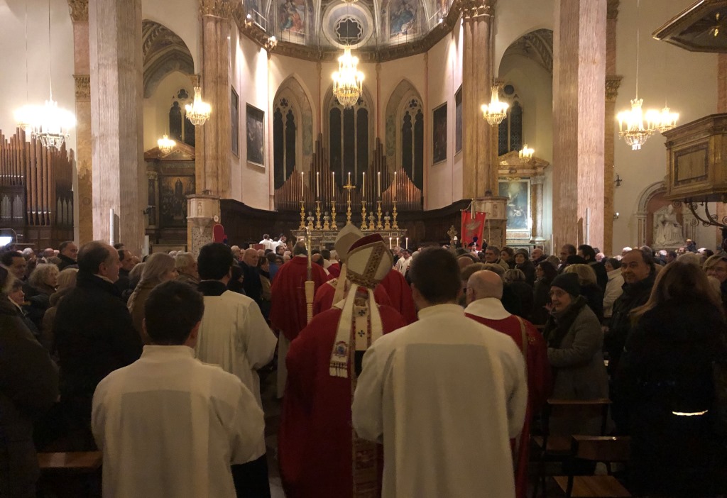 Perugia: Con la solenne concelebrazione eucaristica in cattedrale presieduta dal cardinale Bassetti conclusi i festeggiamenti in onore dal Santo patrono Costanzo, vescovo e martire