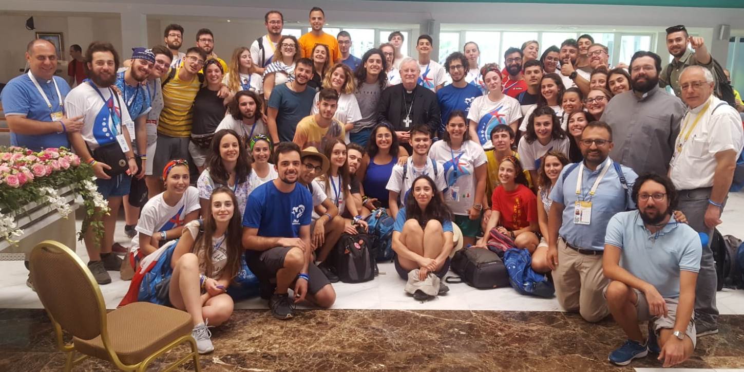 Dalla GMG 2019 (Panama, 22-28 gennaio). Il cardinale Bassetti ai 900 giovani italiani, tra cui 59 umbri: «Quanto sono importanti le parole che decidiamo di ascoltare!»