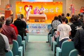 In 570 alla giornata diocesana di formazione per animatori e educatori dei “Gr.Est”. Il cardinale Bassetti: «Siate con i piccoli a voi affidati dei buon samaritani»