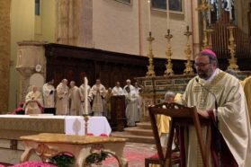 Perugia: celebrata la Messa crismale nella cattedrale di San Lorenzo.  Le parole dell’arcivescovo eletto di Lucca mons. Paolo Giulietti