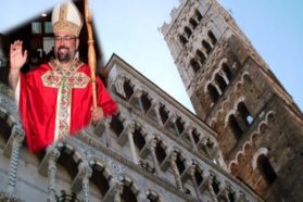 Una folta delegazione di fedeli perugino-pievesi alla celebrazione di inizio ministero episcopale di mons. Paolo Giulietti, arcivescovo eletto di Lucca.  Tra i vescovi umbri nella cattedrale della città toscana il cardinale Gualtiero Bassetti  e l’arcivescovo Renato Boccardo, presidente della Ceu