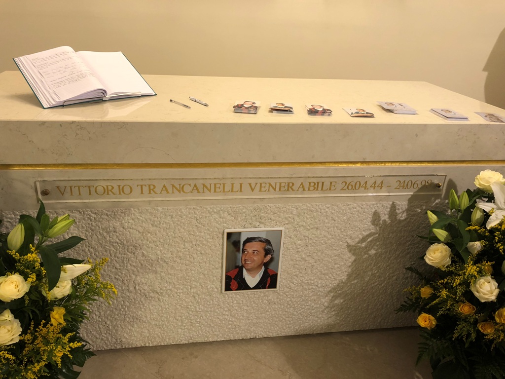 La Chiesa celebra il 21° anniversario della morte del Venerabile Servo di Dio Vittorio Trancanelli. Lunedì 24 giugno la celebrazione eucaristica presieduta dal cardinale Gualtiero Bassetti nella cappella dell’Ospedale “Santa Maria della Misericordia