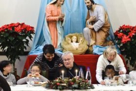 Il Pranzo di Natale del cardinale Gualtiero Bassetti offerto alle detenute del Carcere. Il 25 dicembre aperto il Punto di Ristoro Sociale Comune-Caritas “San Lorenzo”