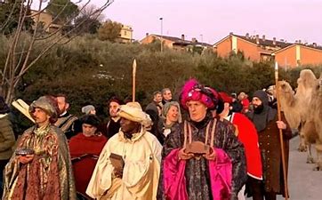 “Hope”, arrivano i Magi: luce di speranza per tutti noi. Quest’anno la Sacra rappresentazione dell’Epifania, promossa dalla Pastorale diocesana familiare, sarà in streaming, sul canale youtube del settimanale La Voce