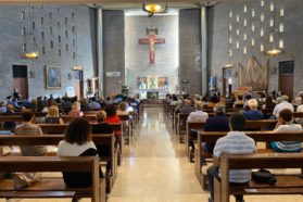 Celebrati i primi 25 anni di attività dell’Oratorio il “C’entro” di Ponte San Giovanni (1996-2021). “L’Oratorio aiuta a crescere nella fede, a dare un senso alla vita nel rendere attuale il Vangelo mettendo Cristo al centro”