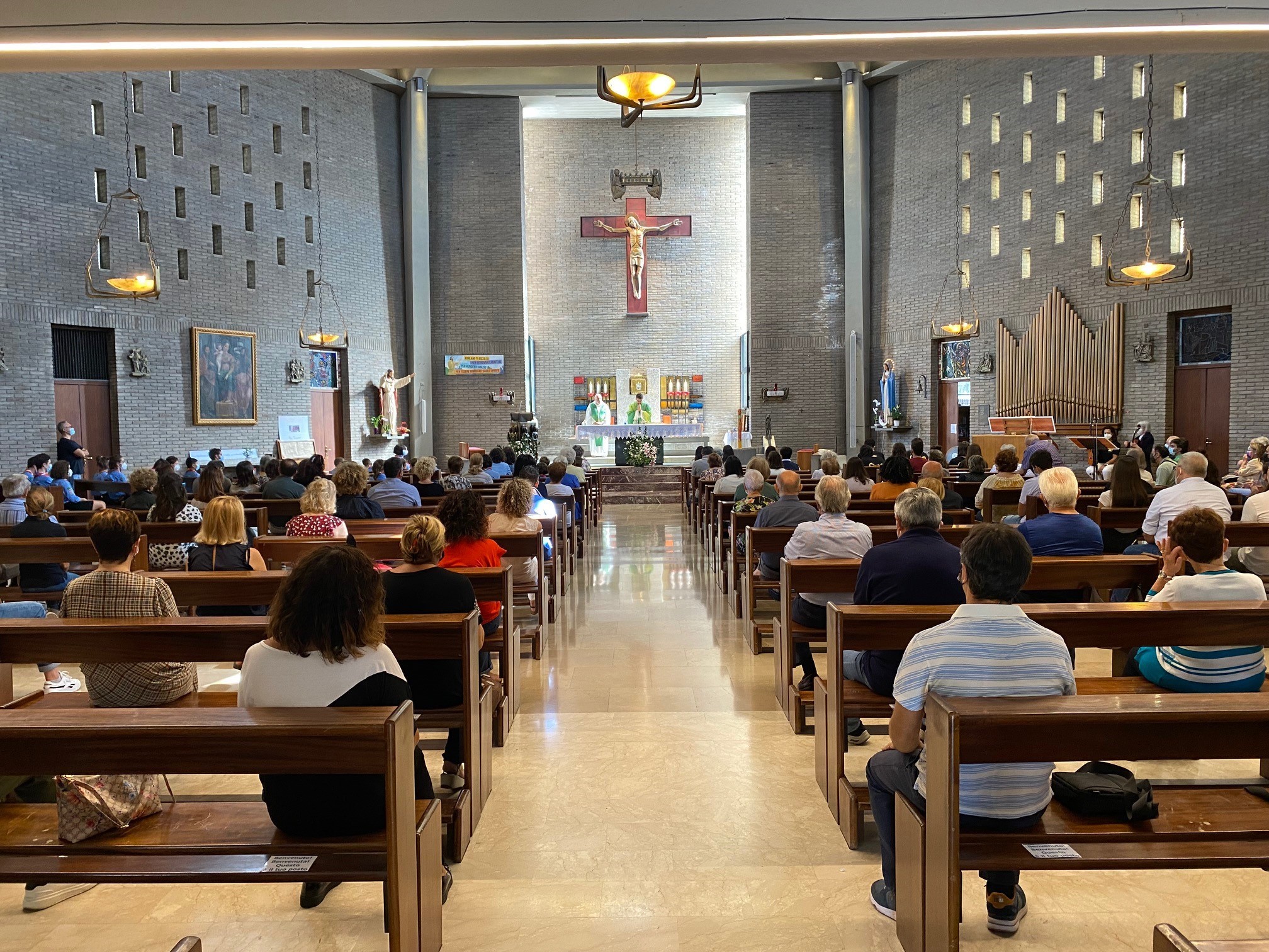 Celebrati i primi 25 anni di attività dell’Oratorio il “C’entro” di Ponte San Giovanni (1996-2021). “L’Oratorio aiuta a crescere nella fede, a dare un senso alla vita nel rendere attuale il Vangelo mettendo Cristo al centro”