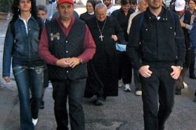 Il pellegrinaggio a piedi del cardinale Bassetti alla Porziuncola di Assisi  per pregare per le vocazioni al sacerdozio e alla vita consacrata e ringraziare il Signore per il dono della guarigione dal Covid-19 sua e di tanti fratelli e sorelle