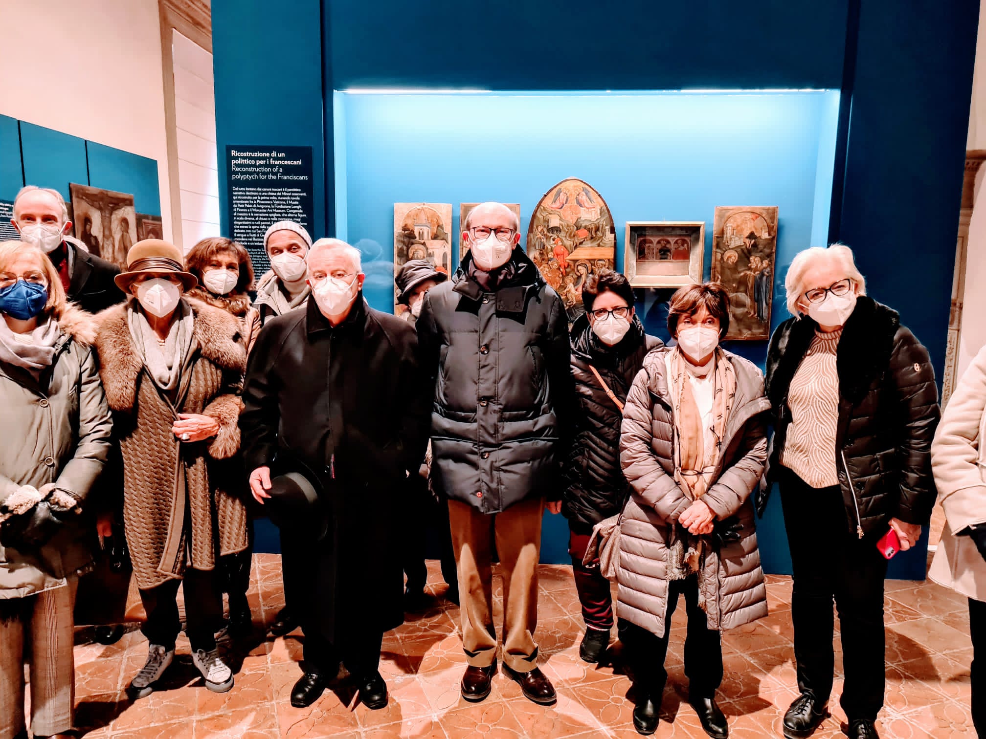 Il cardinale Gualtiero Bassetti ha visitato le mostre “Ottaviano Nelli e il ‘400 a Gubbio” e “Raffaello giovane a Città di Castello e il suo sguardo”. Il presule: “Sono eventi di rilevanza storico-artistica che restituiscono al passato una nuova attualità, trasmettendo alle generazioni future il nostro importante patrimonio culturale”