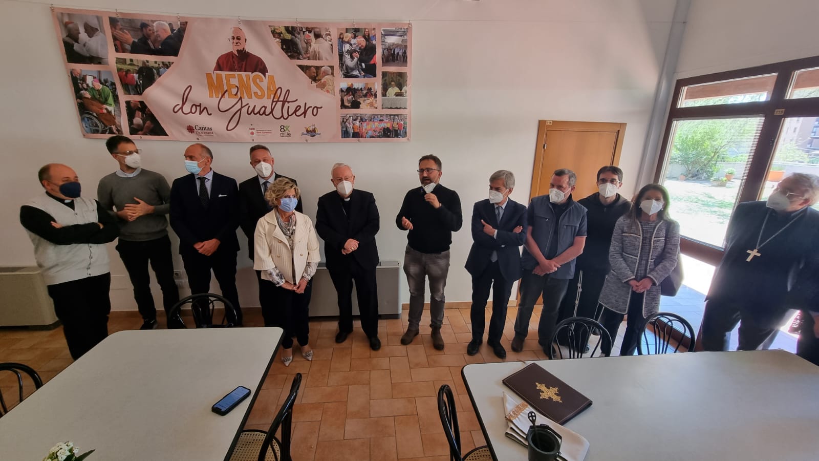 Inaugurata dal cardinale Bassetti la seconda mensa della Caritas diocesana. Il presule: «un luogo accogliente dal calore di una grande famiglia»