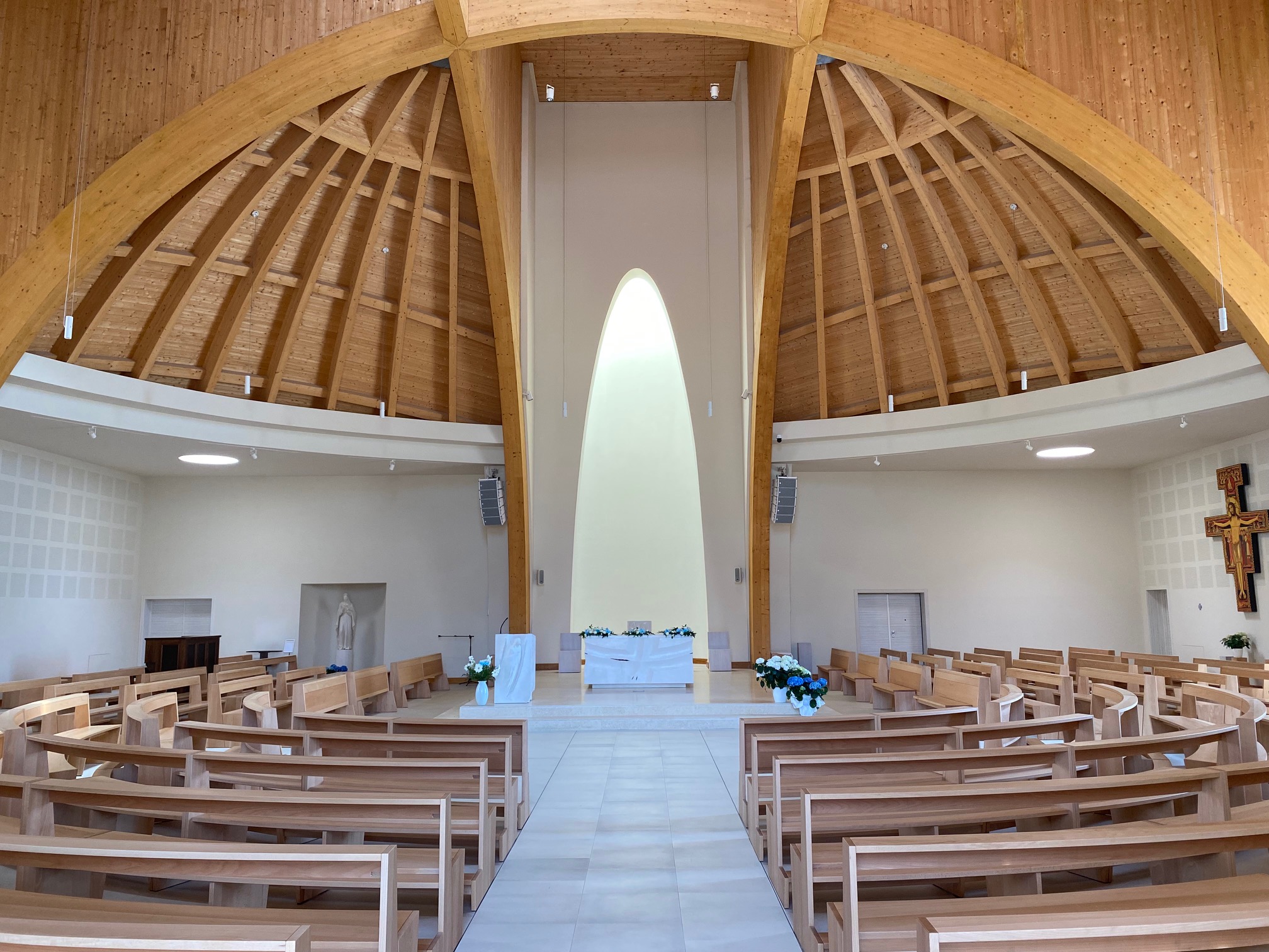 Un nuovo complesso interparrocchiale d’unità pastorale, un “villaggio di relazioni”. Domenica 15 maggio il cardinale Bassetti presiederà la celebrazione della dedicazione della chiesa intitolata a san Giovanni Paolo II di Prepo-Ponte della Pietra-San Faustino