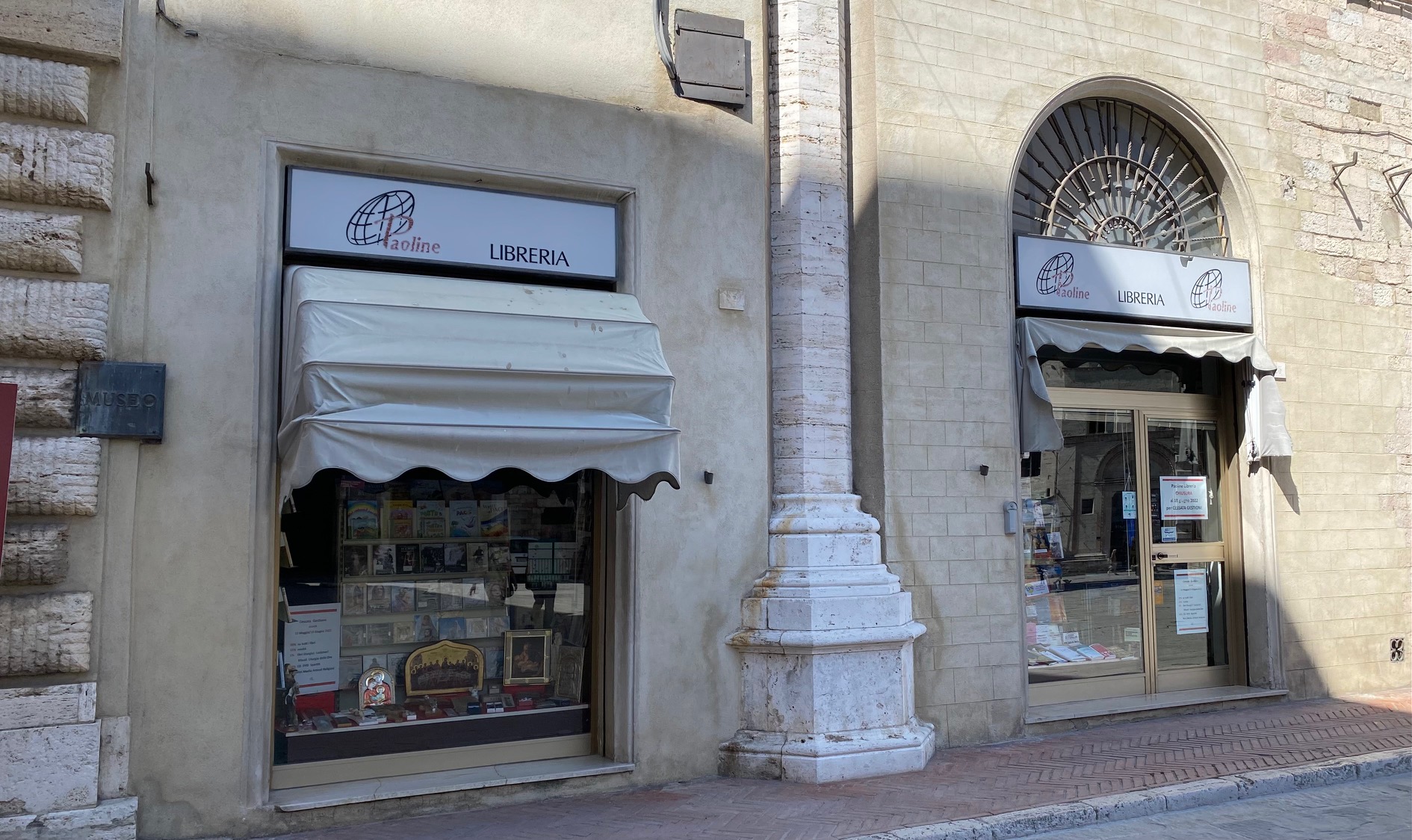 Le Figlie di San Paolo, della storica libreria Paoline, salutano la città dopo quasi 70 anni di presenza. Solenne celebrazione eucaristica di ringraziamento presieduta dal cardinale Bassetti