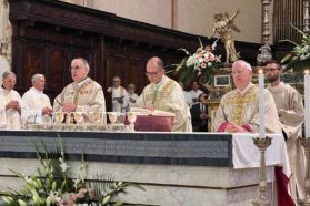 L’intervento di ringraziamento dell’arcivescovo mons. Ivan Maffeis  a conclusione della messa della sua ordinazione episcopale nella cattedrale di San Lorenzo  «Aiutatemi a conoscervi di persona, sapendo che è la condizione per un’autentica fraternità e per la condivisione di un cammino ecclesiale»